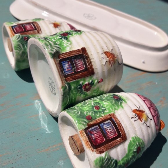 Salt and Pepper Shakers Honey Bee Hive Vintage Porcelain Set Tray Bowl Japan Set - Picture 11 of 14